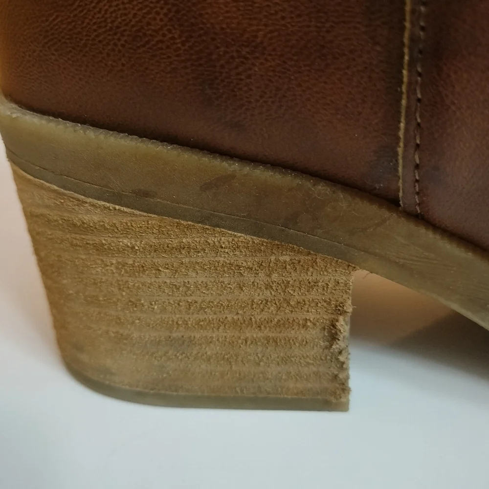 B.o.c. Lexy Ankle Boots Size 9